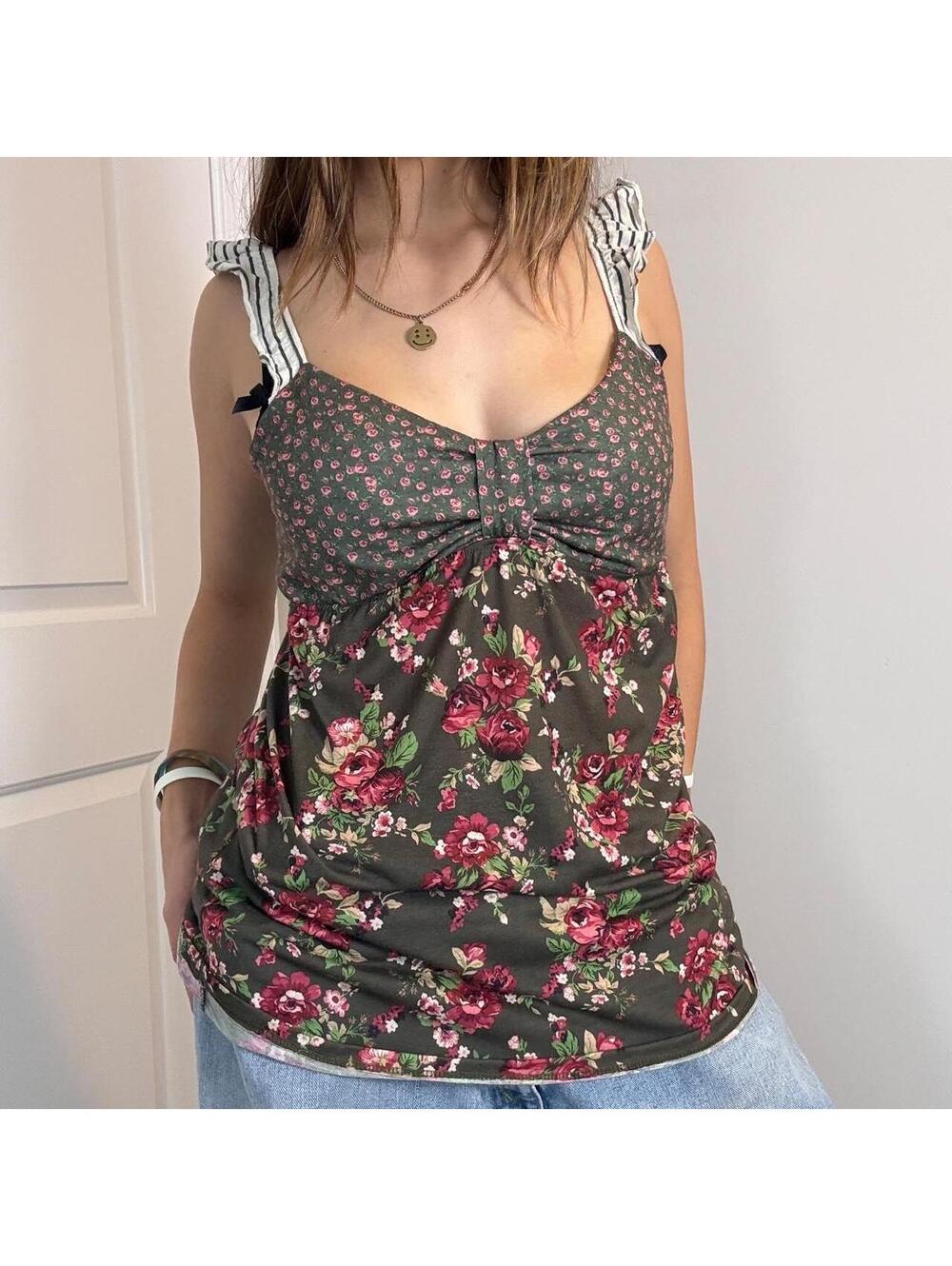 FANG green floral babydoll top cute ruffle straps Size large shown on medium